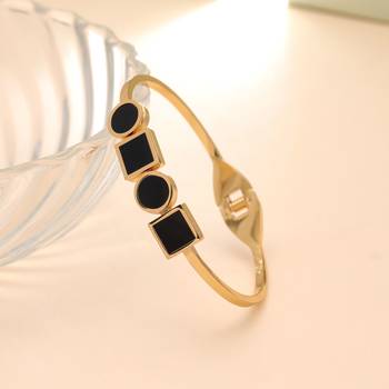 Black color anti tarnish bracelet 2