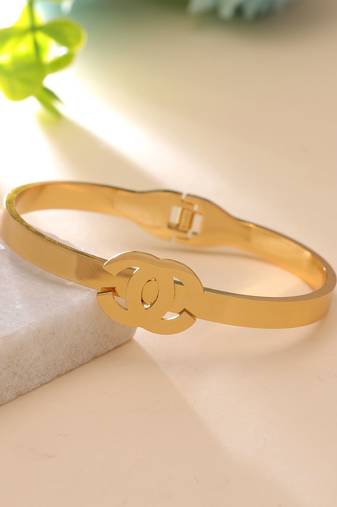 Gold color anti tarnish bracelet