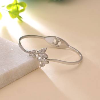 Silver color anti tarnish bracelet 1