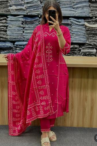 Women's Cotton Bandhani Printed Kurta Pant Dupatta Set