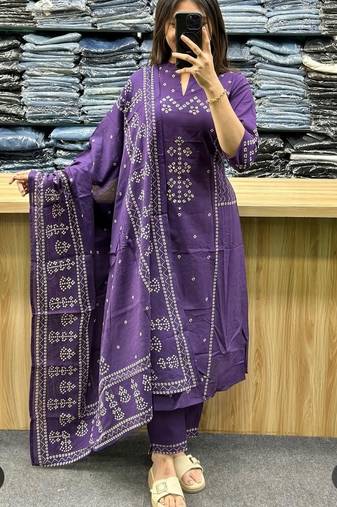 Women Cotton Bandhani Printed Kurta Pant Dupatta Set