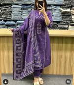 Women Cotton Bandhani Printed Kurta Pant Dupatta Set