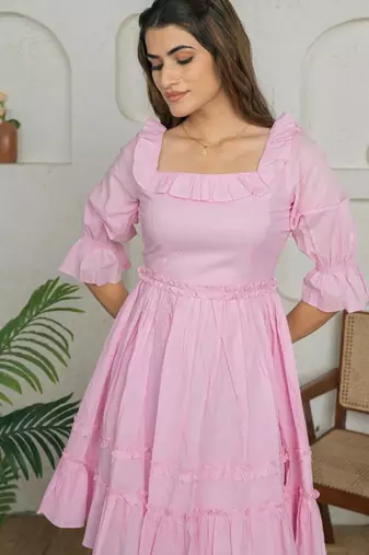 Pink solid cotton tiered dress for women