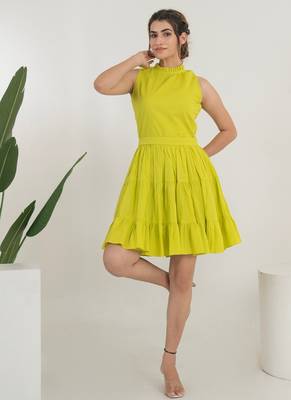 Lemon green solid cotton tiered fit & flare dress for women 4