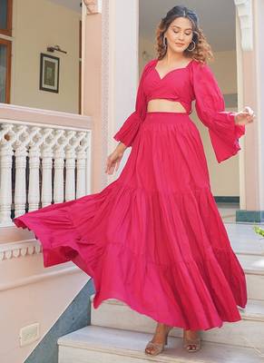 Magenta solid cotton tiered maxi dress for women 4