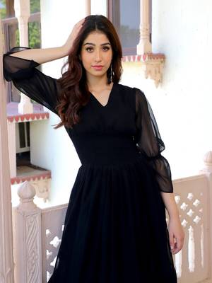Black ruffled georgette fit & flare midi dress for women 4