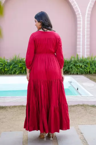 Maroon solid cotton tiered maxi dress for women