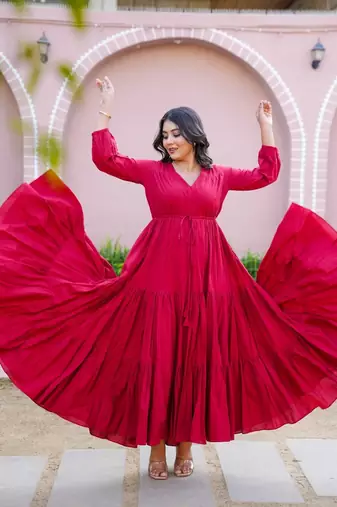 Maroon solid cotton tiered maxi dress for women