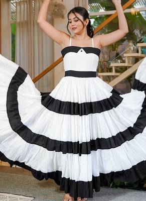 Black & white colourblocked cotton tiered dress for women 3