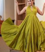 Green solid cotton tiered maxi dress for women