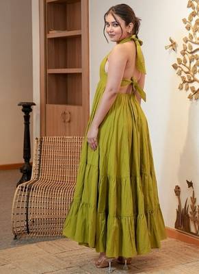 Green solid cotton tiered maxi dress for women 2