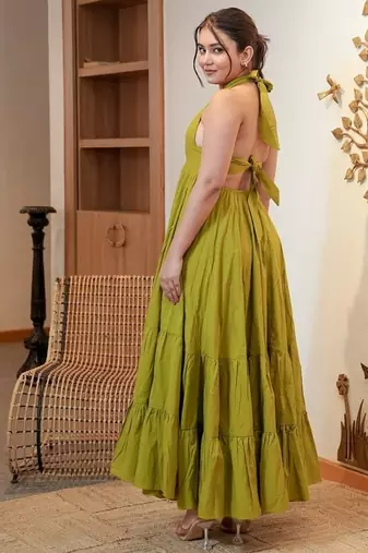 Green solid cotton tiered maxi dress for women