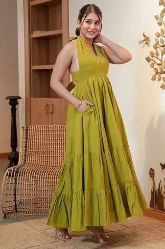 Green solid cotton tiered maxi dress for women