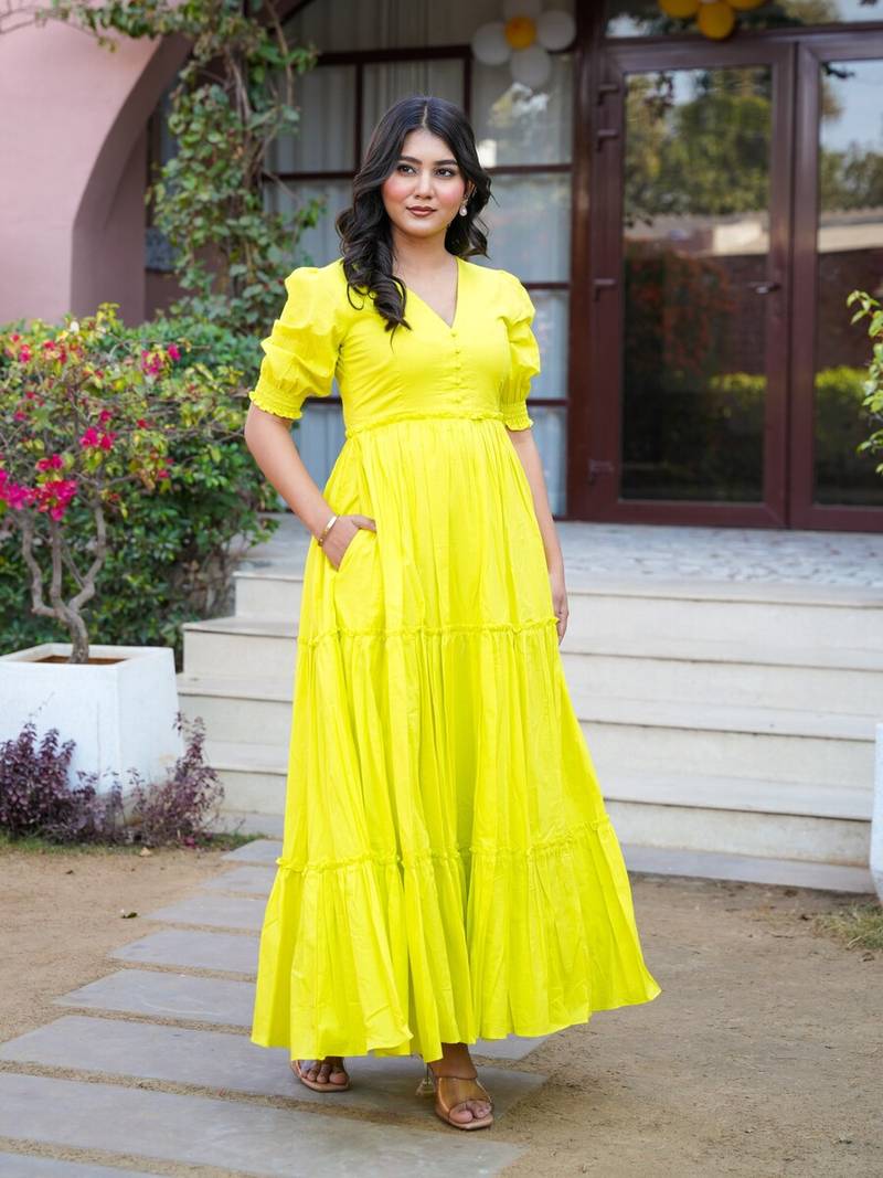 Lemon yellow solid cotton tiered dress for women