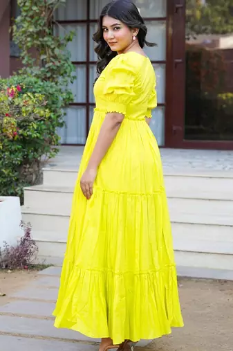 Lemon yellow solid cotton tiered dress for women