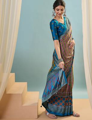 Rama green modern ethnic ready pleated saree with blouse 3
