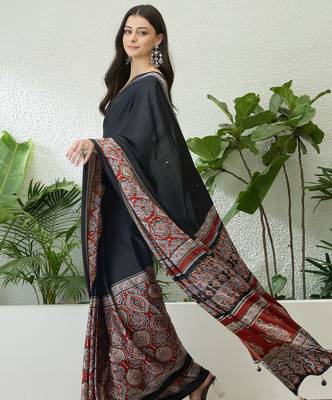 Red party wear ready to wear saree with blouse fabric 1