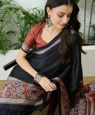 Red party wear ready to wear saree with blouse fabric 2