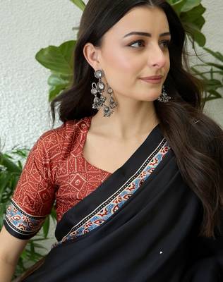 Red party wear ready to wear saree with blouse fabric 3