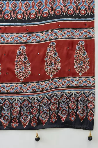 Red party wear ready to wear saree with blouse fabric
