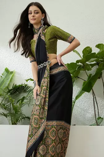 Mehndi green pre stitched saree with unstitched blouse piece