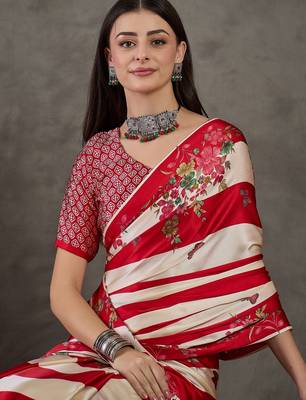 Red elegant ready made saree with matching blouse piece 5
