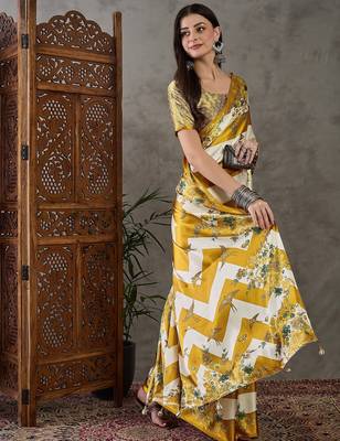 Yellow wedding wear ready to wear saree with blouse piece 5
