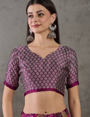 Wine traditional ready made saree with unstitched blouse 4
