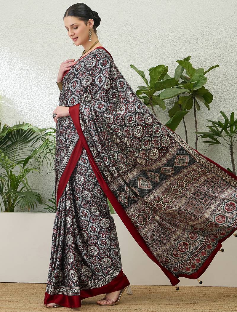 Black designer ready to drape saree for women