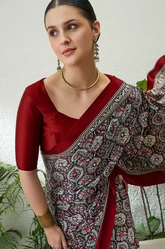 Black designer ready to drape saree for women