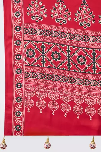 Red latest ready to wear saree with unstitched blouse