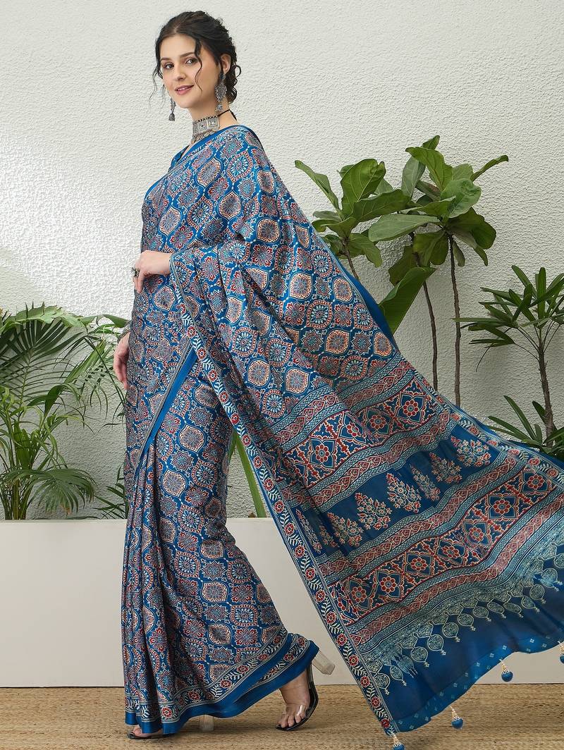 Blue printed ready to wear saree with unstitched blouse