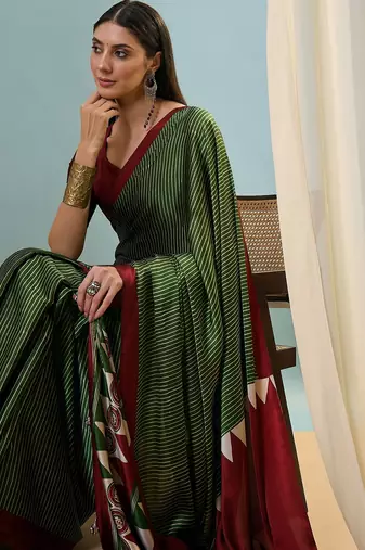 Green easy wear ready pleated saree with blouse piece