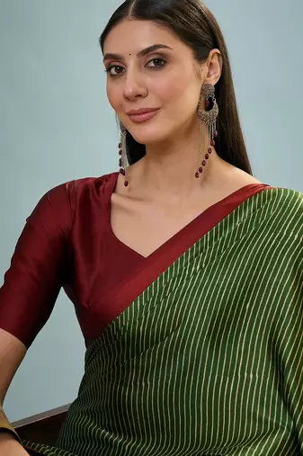 Green easy wear ready pleated saree with blouse piece