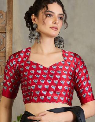 Red traditional ready wear saree with blouse material 5
