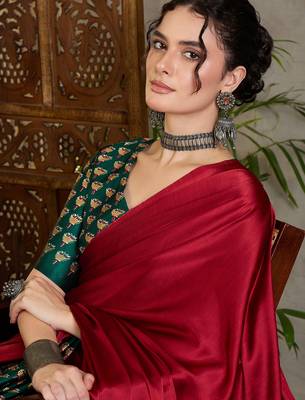 Green designer ready to drape saree for special occasions 3