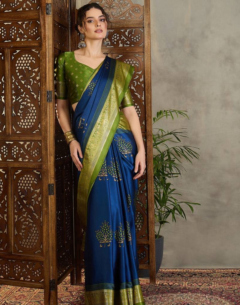 Blue elegant ready to drape saree with blouse material