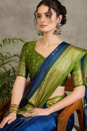 Blue elegant ready to drape saree with blouse material