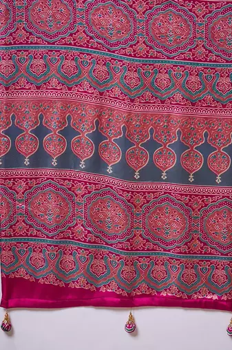 Pink women's ready made saree for wedding functions