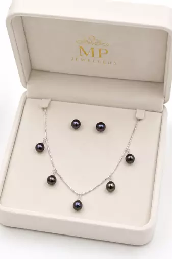 Mp jewellers black freshwater pearl necklace and stud earrings set, silver chain, dangle style