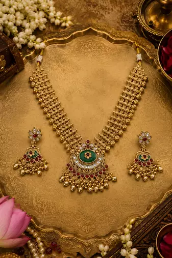 Ratnamandala Regal Temple Necklace