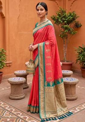 Peach soft silk blend saree with zari weaving meenakari design 2