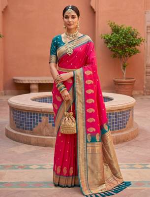 Pink soft silk blend saree with zari weaving meenakari design 3