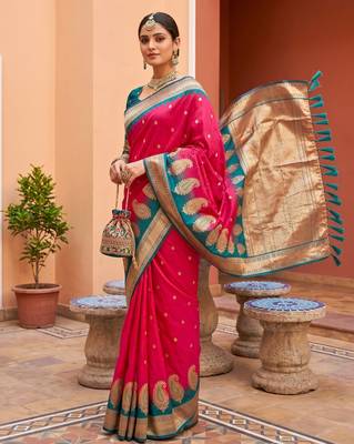 Pink soft silk blend saree with zari weaving meenakari design 4