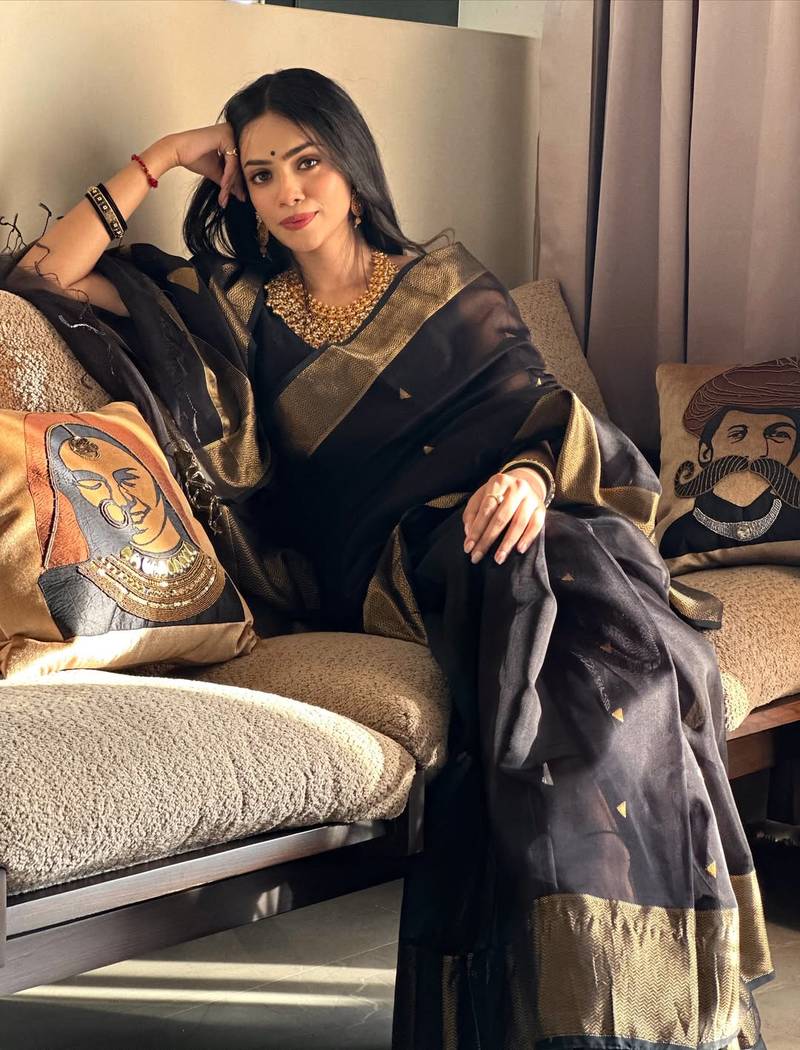 Black color art silk blend sarees with blouse