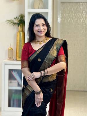 Black Red color Cotton silk blend sarees with blouse 4