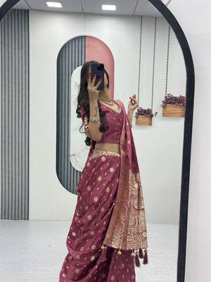 Pink art silk jacquard latkan work pre stitched ready to wear saree with un-stitched blouse 5