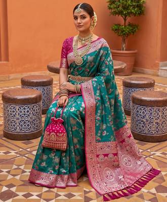 Sea green soft silk blend saree with zari weaving meenakari design 3