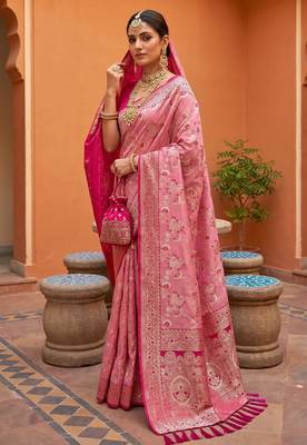 Peach soft silk blend saree with zari weaving meenakari design 2