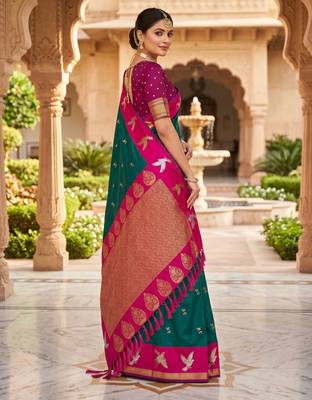 Sea green soft silk blend saree with zari weaving meenakari design 4